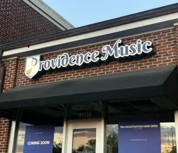 Channel Letter Storefront Sign in waxhaw nc